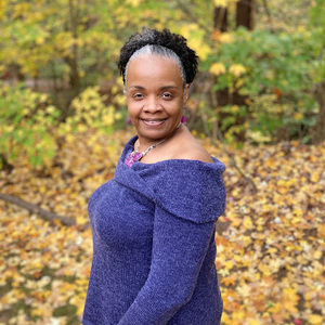 Meet your Posher, Lorena